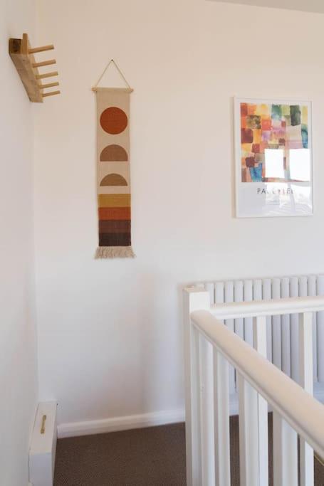 Boutique Central Margate Apt. - Edge Of Old Town! Exterior photo