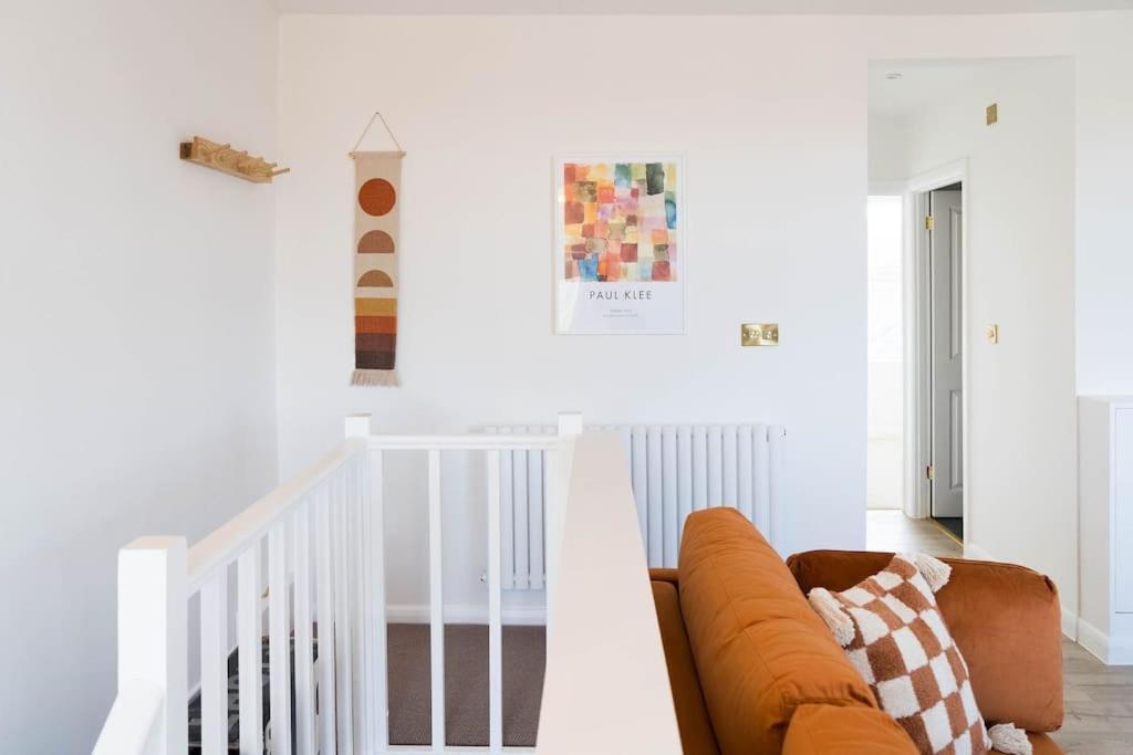 Boutique Central Margate Apt. - Edge Of Old Town! Exterior photo